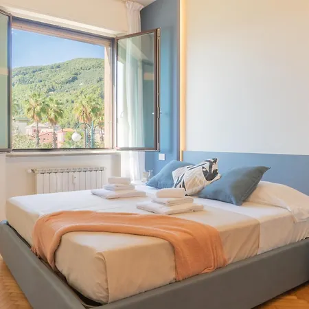 Bay Apartment